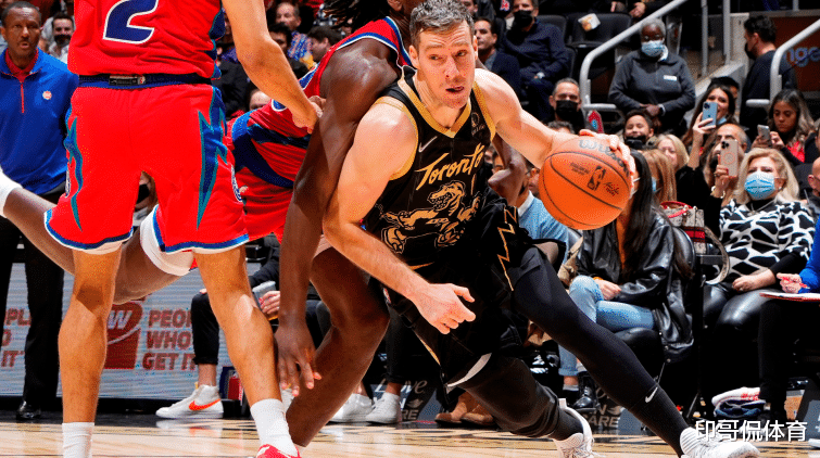 住在附近的 住在附近的