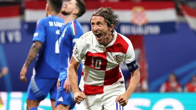 折射出阵容 折射出阵容