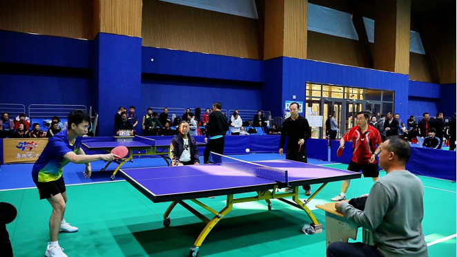 卫里夫斯的 卫里夫斯的